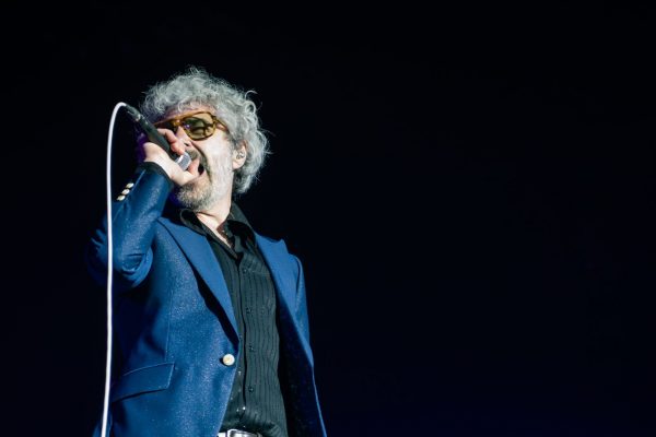 León Benavente hace historia en el Movistar Arena